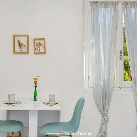 Casa Bianca, Terremarine * Fezzano (Liguria)